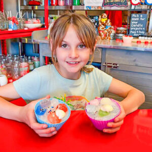 Cupcake Candle made at The Hot Spot Studio paint your own pottery and more.