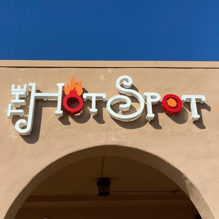 paint your own pottery franchise own a hot spot studio